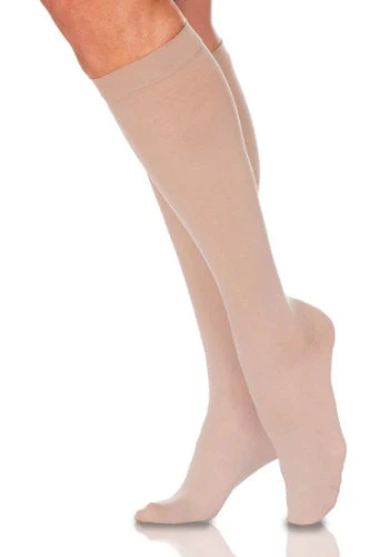 Sigvaris 783C Sheer, 30-40 mmHg, Knee High, Closed Toe