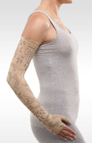 Juzo Soft Arm Sleeve w/Silicone Band (BIRD HENNA-BEIGE)