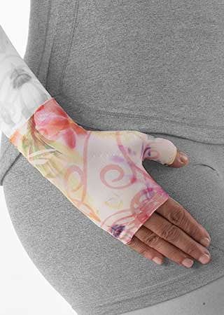 Juzo Soft Gauntlet w/Thumb (SPRING SWIRL)