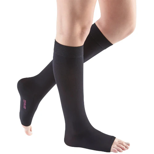 Mediven Comfort, 15-20 mmHg, Knee High w/ Silicone Band, Open Toe - Image 2