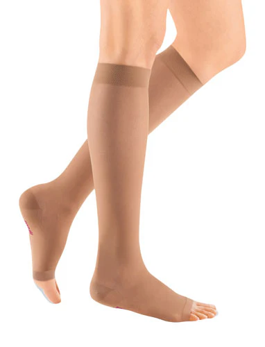 Mediven Sheer & Soft, 30-40 mmHg, Knee High, Open Toe