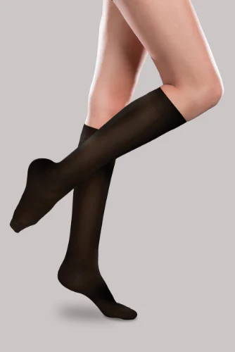 Therafirm Sheer Ease Women's Knee Highs, 20-30 mmHg, Closed Toe - Image 2