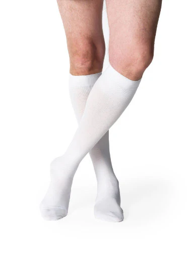 Sigvaris 232C Cotton for Men, 20-30 mmHg, Knee High, Closed Toe - Image 4
