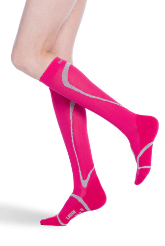 Sigvaris 412C High Tech, 20-30 mmHg, Knee High, Closed Toe - Image 4