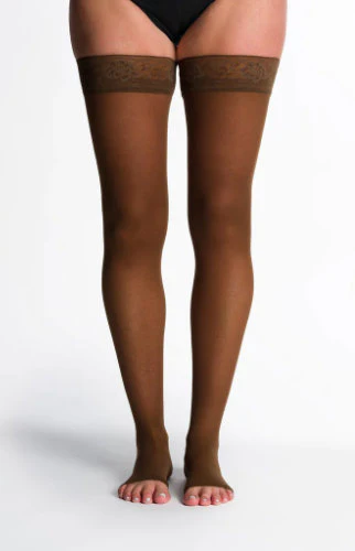 Sigvaris 782NO Sheer, 20-30 mmHg, Thigh High, Grip Top, Open Toe - Image 3