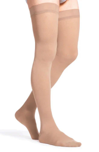 Sigvaris 862N Men's Opaque, 20-30 mmHg, Thigh High w/Silicone Top Band - Image 2