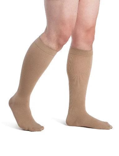 Sigvaris 923C Men's Dynaven Opaque Ribbed, 30-40 mmHg, Knee High, Closed Toe
