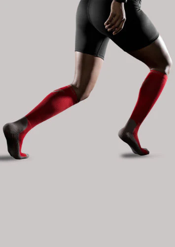 TheraSport Compression Athletic Recovery Sock, Knee High, 15-20 mmHg - Image 4